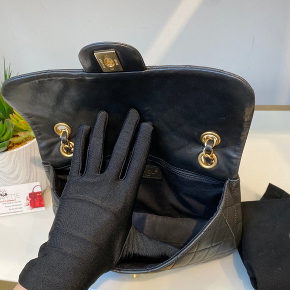 Chanel Lambskin Black Flap Bag with Charm - Picture 6 of 8